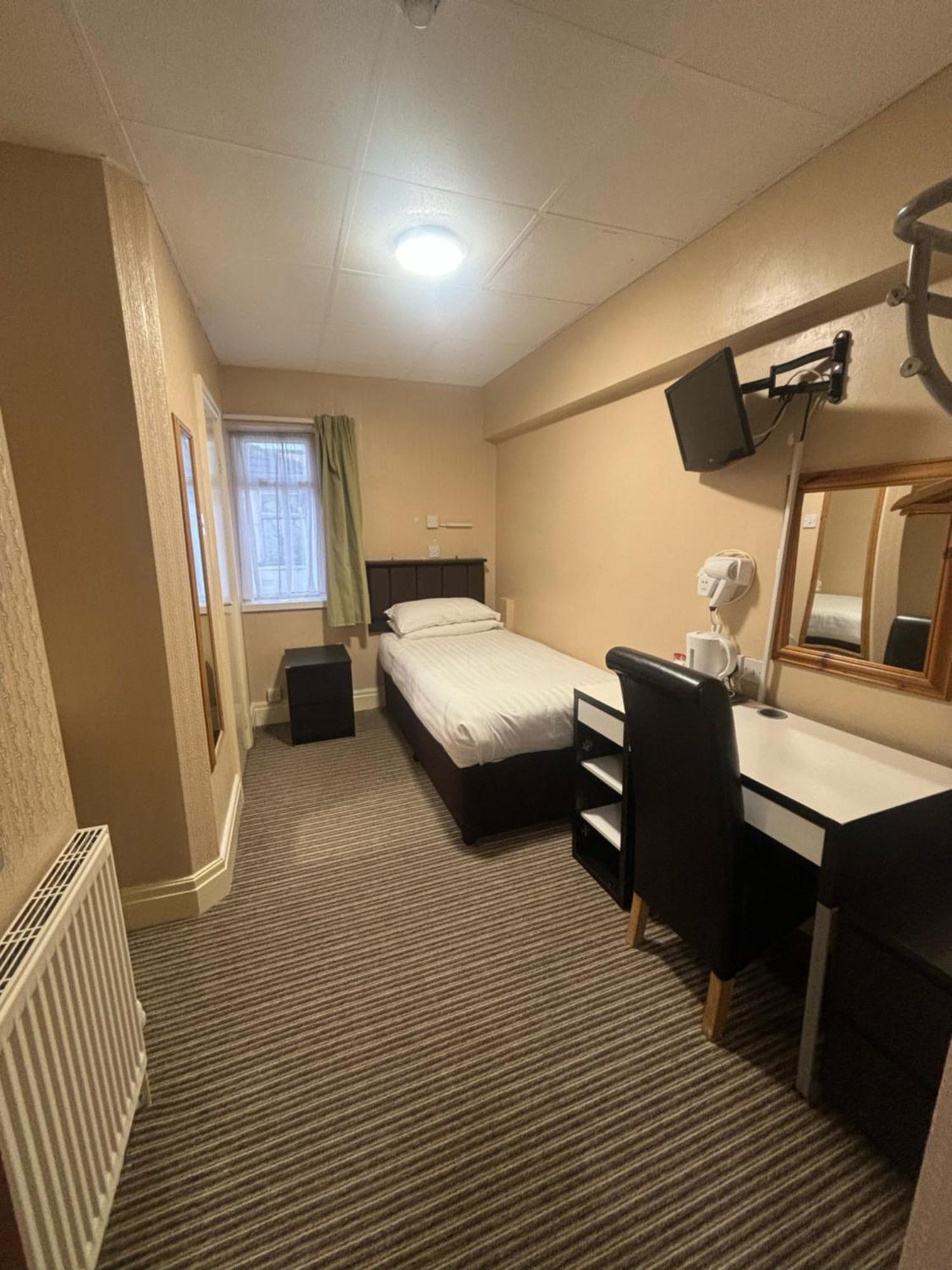 The Beechfield Hotel Blackpool Extérieur photo